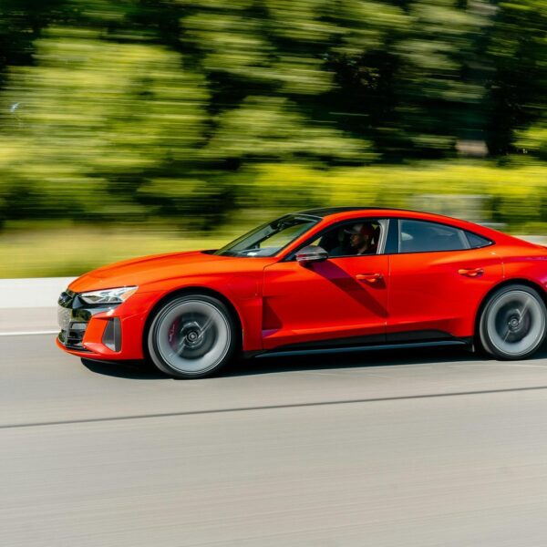 Jak działa system hamowania regeneracyjnego w pojazdach elektrycznych i hybrydowych?