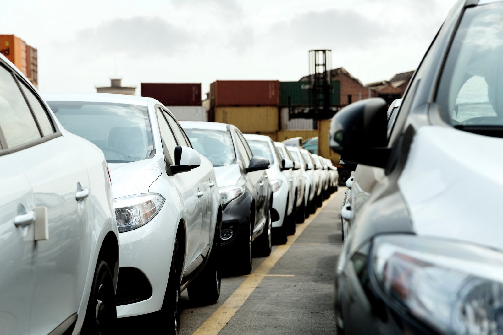 Jakie są różnice między różnymi rodzajami układów hamulcowych i które są najskuteczniejsze?