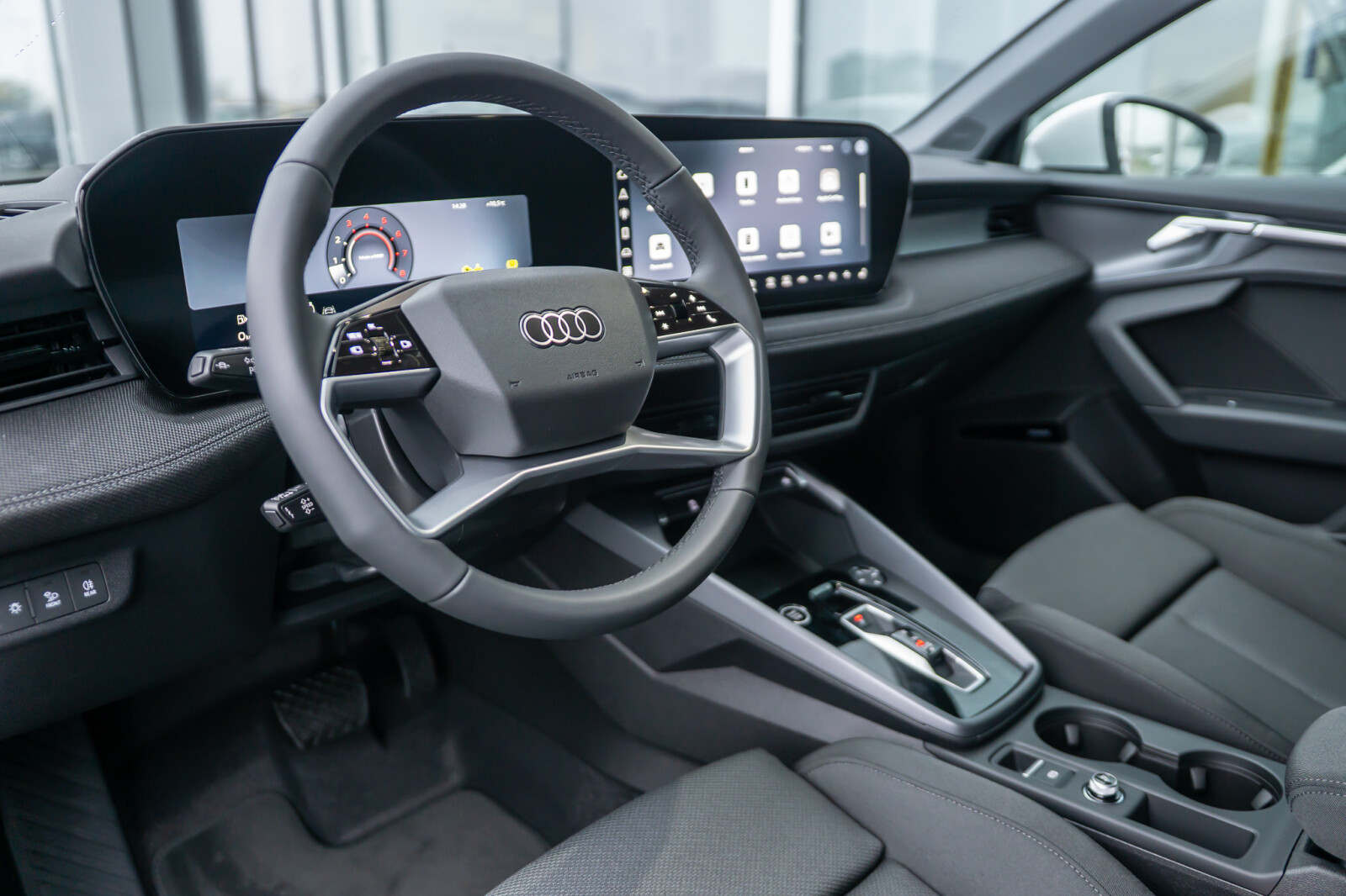 Pierwsze Audi klasy premium – praktyczny poradnik dla kupującego